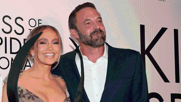 Ben Affleck, Jennifer Lopez Reunite at Kiss of the Spider Woman Premiere