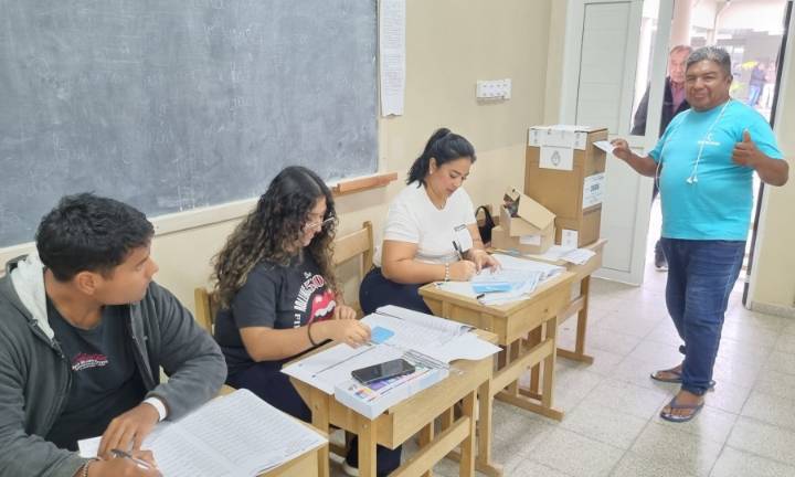 En Clorinda, el PJ se alzó con el 61,8 % de los votos, contra el 33,1 % de La Libertad Avanza
