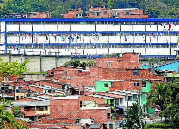 En Bellavista tampoco hay agua: internos piden que se declare emergencia sanitaria, ¿qué responde el Inpec?