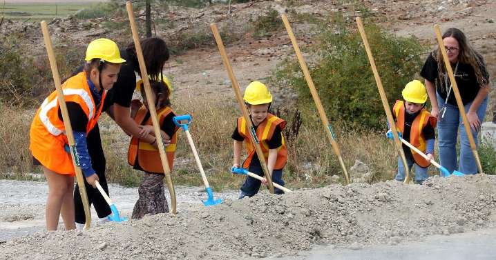 Valley to get a new early learning center, highlighting need for child care
