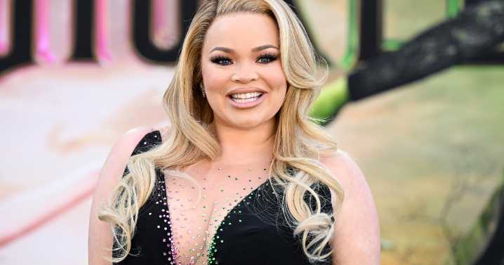 Trisha Paytas Talks 'Euphoria' Cast While Having Spaghetti