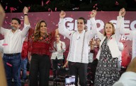 Eugenio Segura pide reforzar la unidad de Morena y se muestra arropado por la estructura guinda