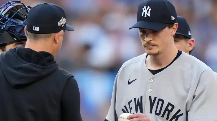 Yankees al borde del abismo ante unos Azulejos que...