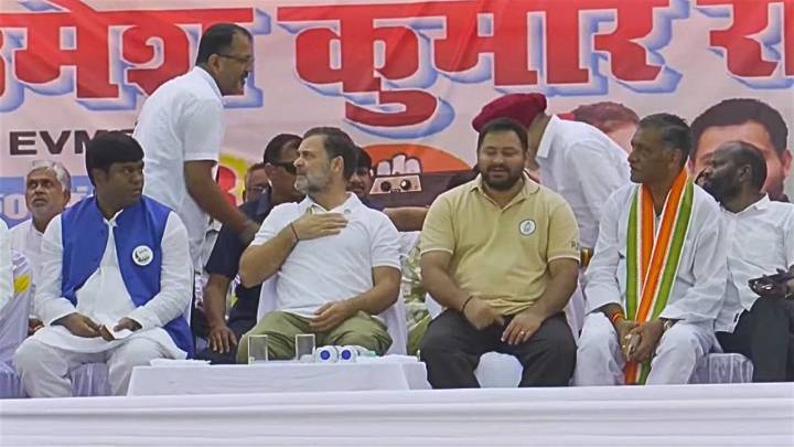 You can Build Dubai why not Bihar?: Rahul and Tejashwi launch Mahagathbandhan’s election campaign in Muzaffarpur