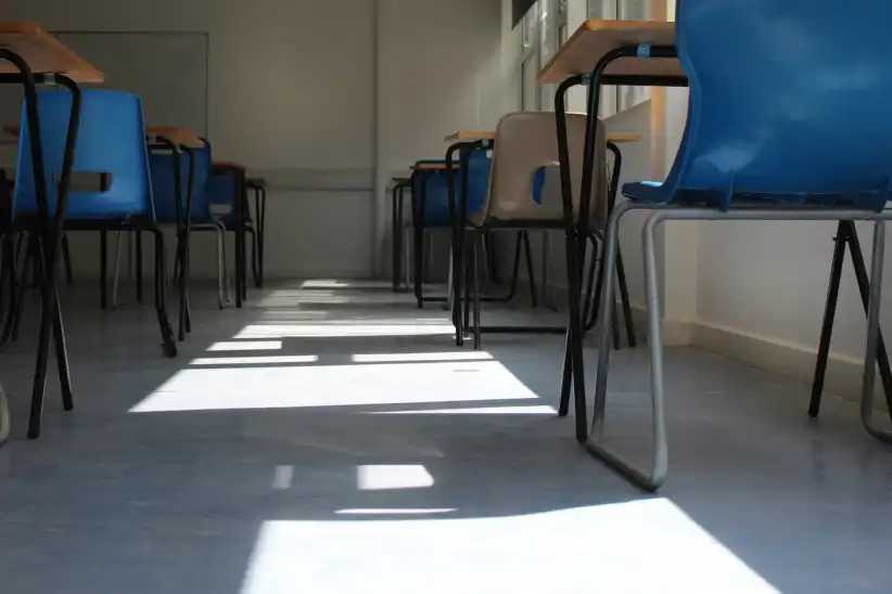 Escuelas de Nueva York lanzan innovador sistema de alerta de emergencia para situaciones de tiradores activos