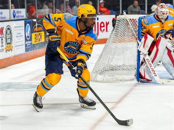 Former Walleye defenseman Smereck signs with rival Fort Wayne