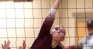 Volleyball Picks Up Needed Wins