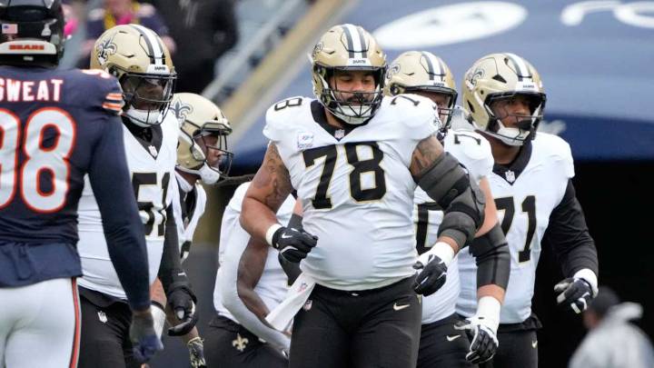 New Orleans Saints lose Erik McCoy, Kendre Miller to season