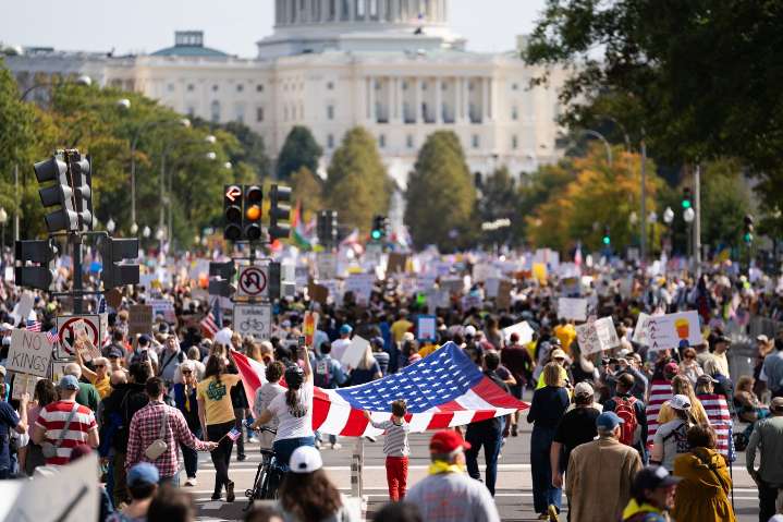 People fill the streets for ‘No Kings’ rally in Washington