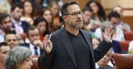 Adelante Andalucía pide a la Junta la cifra de mamografías derivadas a centros privados: "Moreno mintió al Parlamento"