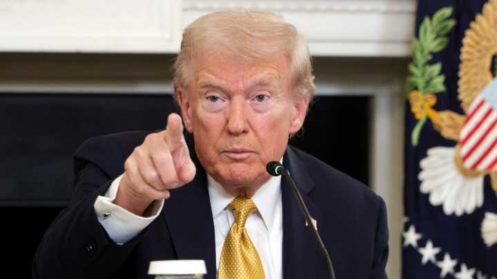 Donald Trump Goes Haywire On CNN's Kaitlan Collins With Rude 8