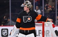 Carter Hart signing 2-year contract to join Vegas Golden Knights: Sources