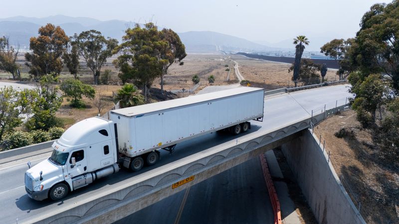 Trump withholds $40.6 million from California over truck driver English proficiency rules