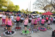 RESISTENCIA: La Caminata Rosa Coronó Su Cierre Con El Programa Resistencia Baila En La Laguna Argüello