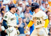 Serie Divisional Liga Nacional, Cerveceros vencieron 9×3 a los Cachorros en el primer juego