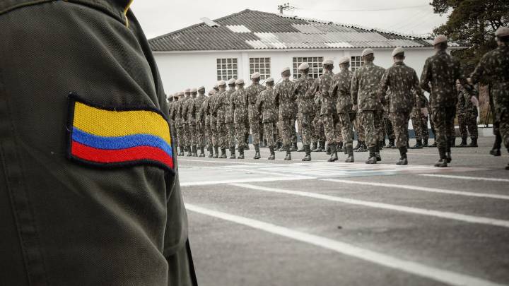 La Corte Constitucional ordena al Ejército de Colombia reconocer oficialmente el género “no binario”: ¿para qué caso aplica?