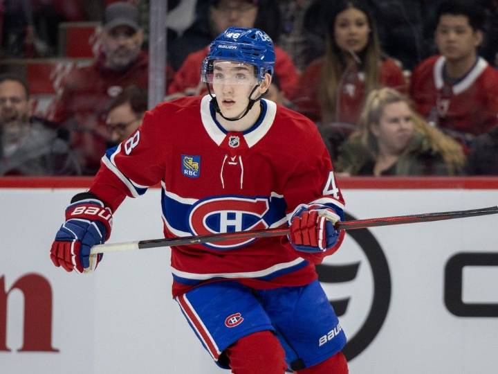 Habs Mailbag: Lane Hutson's contract situation remains up in the air