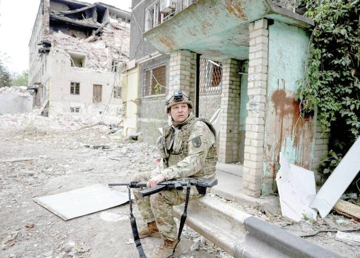 US to provide Ukraine with intelligence for long-range strikes in Russia, WSJ reports