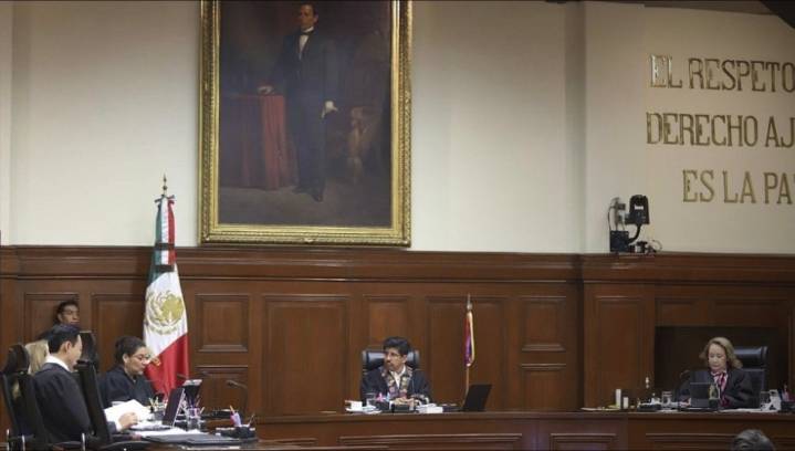 Ministros de la SCJN aportarán parte de su salario para damnificados por las lluvias