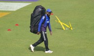 India targets another early finish against struggling Roston Chase