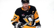 Crosby has goal, 2 assists to reach 1,700 points as Penguins beat Blues 6