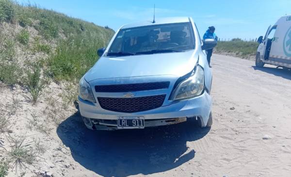 Un auto se despistó camino a Bahía San Blas