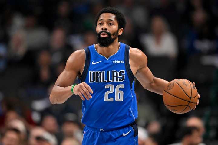 Lakers Urged to Sign Spencer Dinwiddie as Hornets Cut Ties With NBA Veteran The Charlotte Hornets have waived Spencer Dinwiddie, and Los Angeles Lakers fans want their front office to make a move. Soh