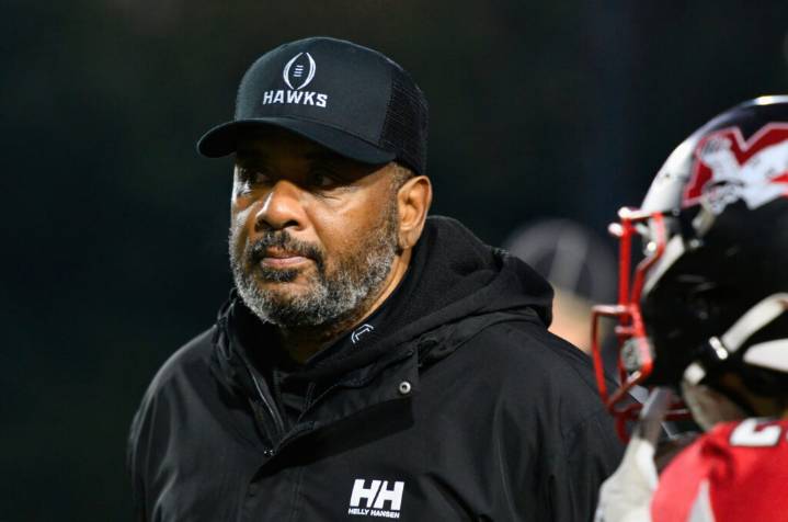 MTHS Coach Archie Malloy named Seahawks Coach of the Week