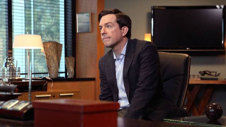 7 Sitcom Characters Who Were Never Supposed to Last This Long
