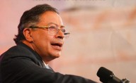 Petro critica a bancos colombianos por acatar sanción de Estados Unidos