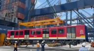 Llega a Cartagena el segundo tren del metro de Bogotá procedente de China
