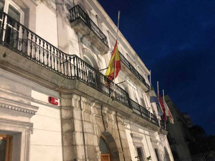 UxL, PSOE y PRC piden al alcalde de Laredo suspender la modificación de crédito por 2,2 millones