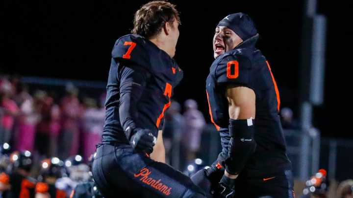 West De Pere football pulls off another thriller against Bay Port