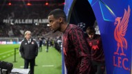 Arne Slot delivers worrying update on Alexander Isak as Liverpool forward taken off at half time