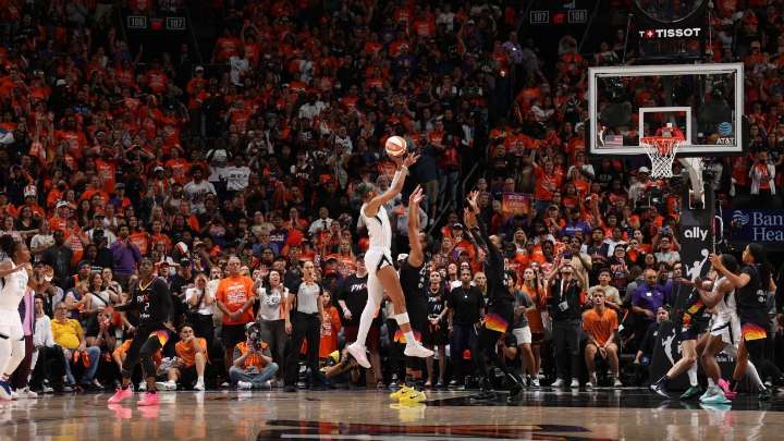 A'ja Wilson hace la canasta ganadora y Aces se ponen 3