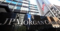 JP Morgan desplazó a la Argentina de su índice más estricto de bonos emergentes: qué implica para el cálculo del riesgo país