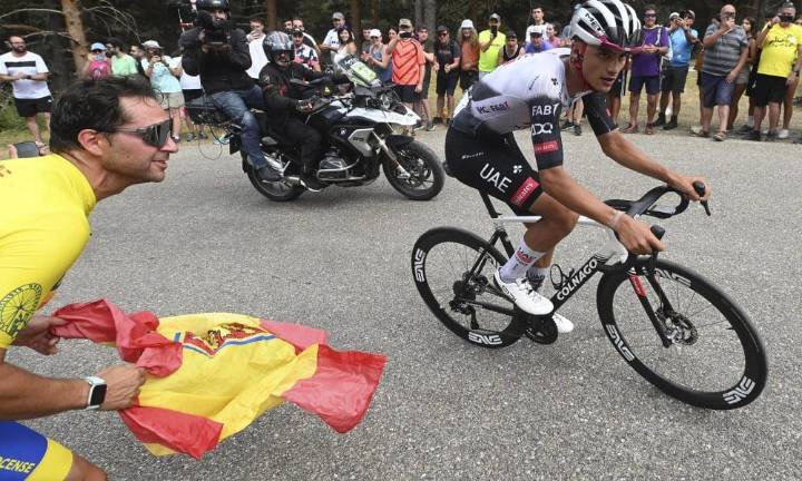 El mexicano Isaac del Toro logra en el Giro de Emilia su decimocuarta victoria del año