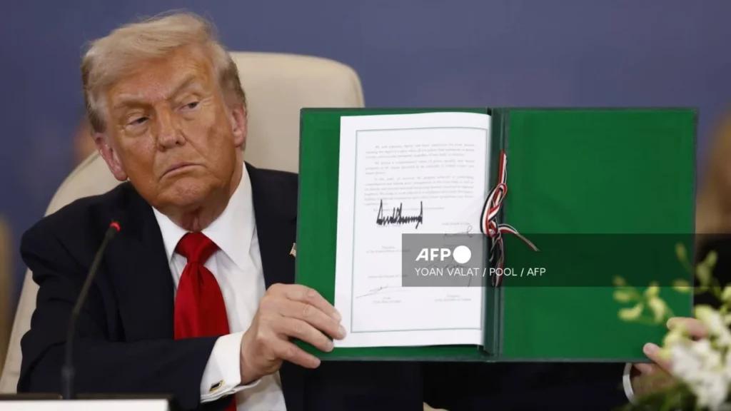 Donald Trump firma acuerdo de paz sobre la Franja de Gaza