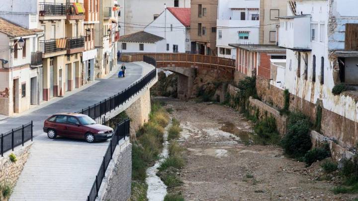 Testimonios de Chiva un año de la dana: "Soy optimista y creo que poco a poco se irá recuperando todo"