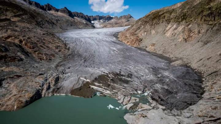 Los Alpes: se derritieron más de mil glaciares suizos