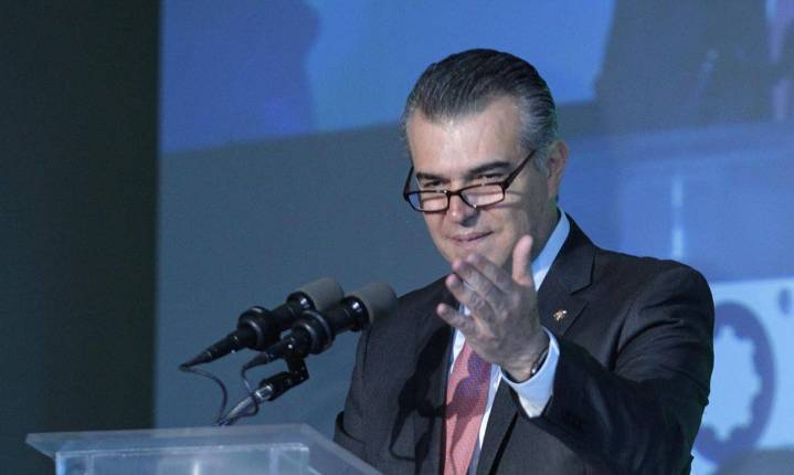 Empresarios mexicanos inician gira de trabajo rumbo a revisión T