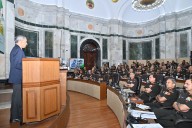 Top Army Commanders Review Security Challenges at 2