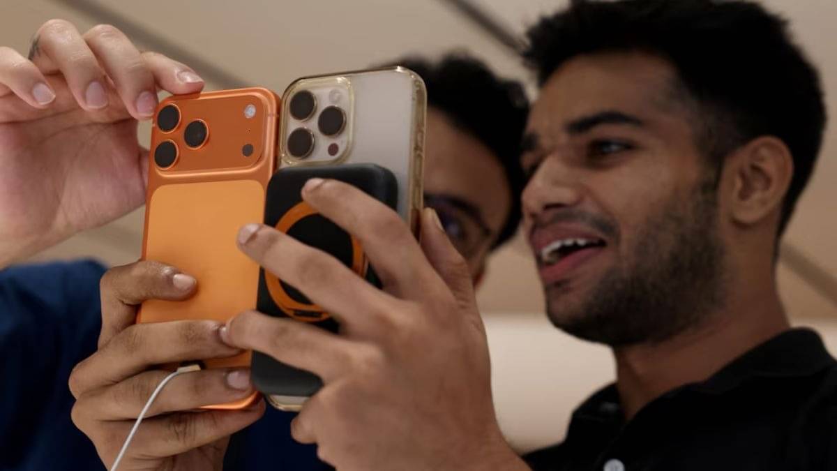 Apple Urges Government to Amend Tax Laws to Expand iPhone Production Tech News