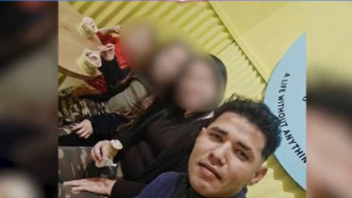 Mujer busca saber cómo está la salud de su esposo detenido por ICE en D.C.