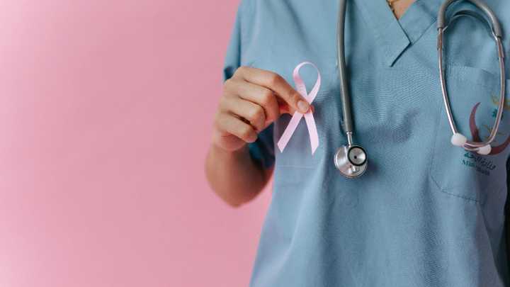 SiNHmiedo, la campaña que ha logrado más de 240 exámenes preventivos gratuitos en América Latina de cáncer de mama y que incluye a Colombia