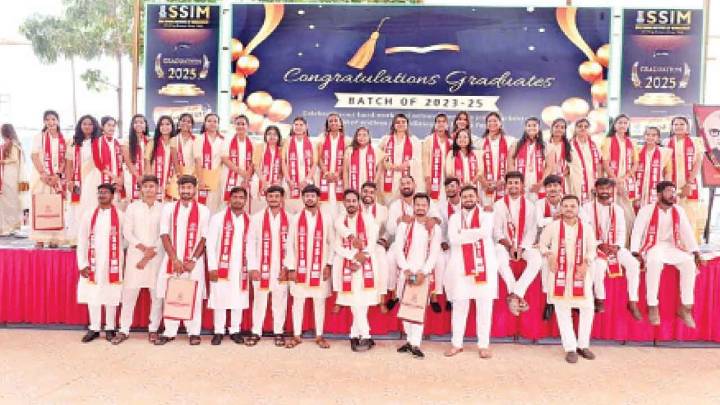 SSIM Celebrates 30th Convocation with Inspiring Graduation Ceremony
