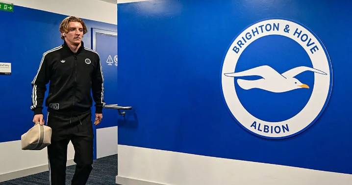 Anthony Gordon seething after Newcastle United decision in moment TV cameras missed