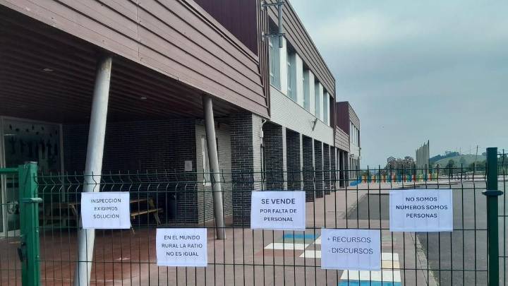 El colegio de Colombres persiste en sus protestas: "No vamos a desistir"