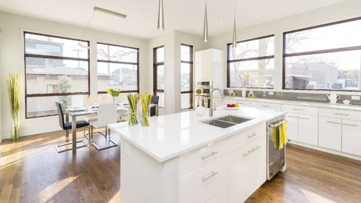 ¿Adiós a las islas de cocina?: La nueva alternativa que es tendencia y que está dejando atrás a este ícono del hogar