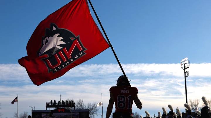 Wright, Johnson Jr. combine for 266 yards rushing, lead Northern Illinois over Ball State 21